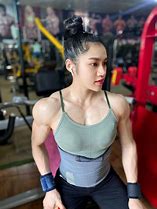 Nữ Gymer Cơ Bắp Việt Nam